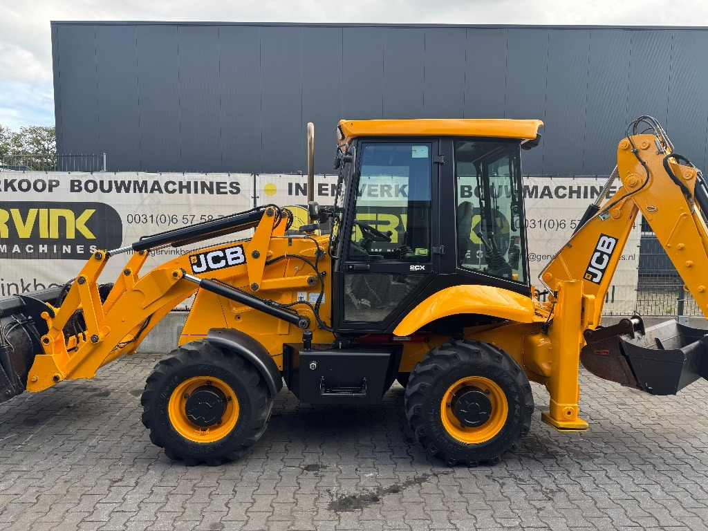 JCB 2 CX  - Retroescavadeira: foto 1 JCB 2 CX  - Retroescavadeira: foto 1