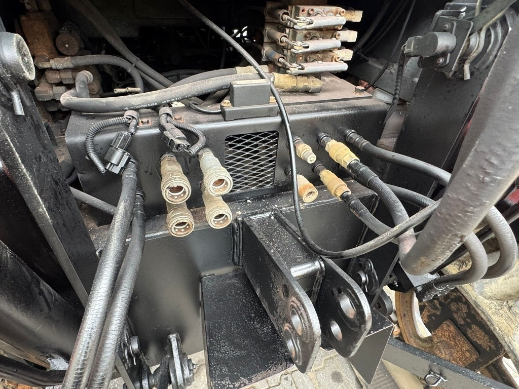 Trator Kubota KM 90 D: foto 9