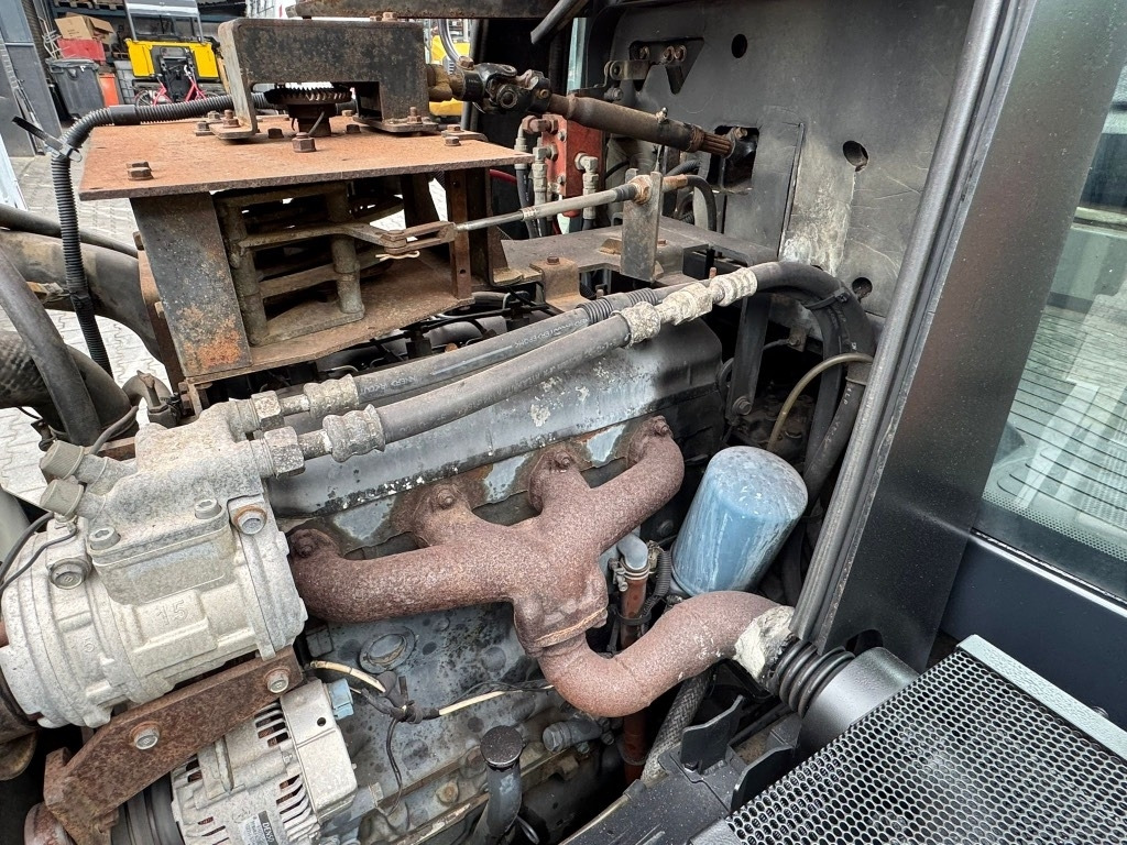 Trator Kubota KM 90 D: foto 10