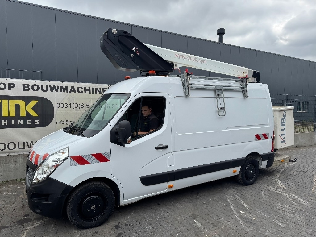 Renault KL 32  - Caminhão com plataforma aérea: foto 1 Renault KL 32  - Caminhão com plataforma aérea: foto 1