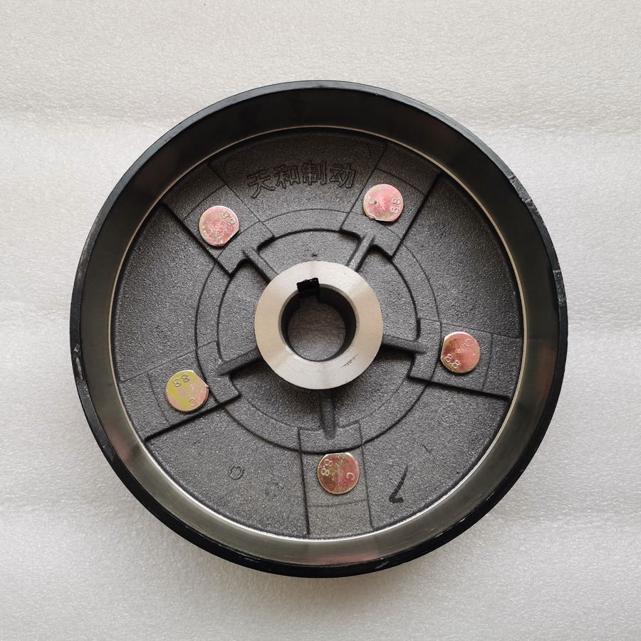 Qingdao Promising Brake Drum for AGT KRW23 Wheel Loader - Tambor de freio por Pá carregadora de rodas: foto 2 Qingdao Promising Brake Drum for AGT KRW23 Wheel Loader - Tambor de freio por Pá carregadora de rodas: foto 2