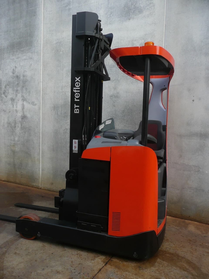 BT RRE 160 - Empilhador retráctil: foto 4 BT RRE 160 - Empilhador retráctil: foto 4