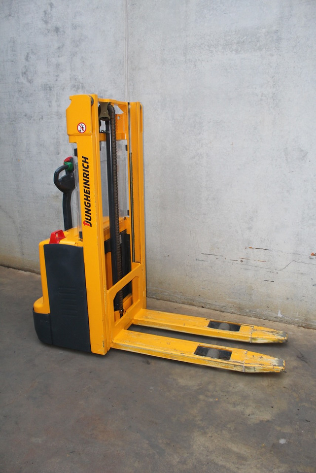 Jungheinrich EJC 112 250 ZT - Stacker: foto 4 Jungheinrich EJC 112 250 ZT - Stacker: foto 4