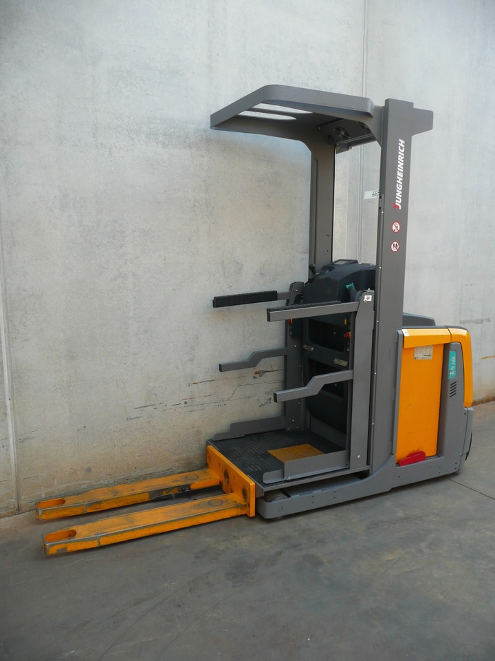 Jungheinrich EKS 110 L 160 E - Order-picker: foto 1 Jungheinrich EKS 110 L 160 E - Order-picker: foto 1