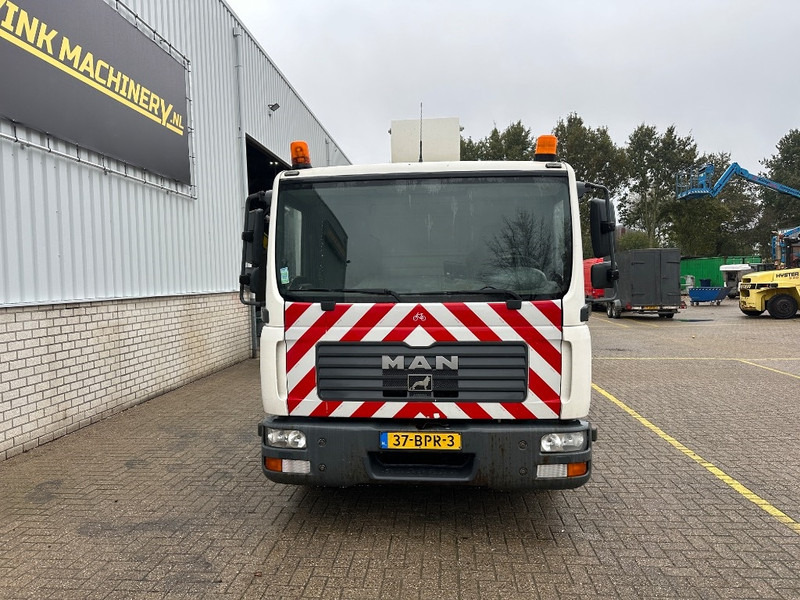 BISON Palfinger TKA 17 - Caminhão com plataforma aérea: foto 3 BISON Palfinger TKA 17 - Caminhão com plataforma aérea: foto 3