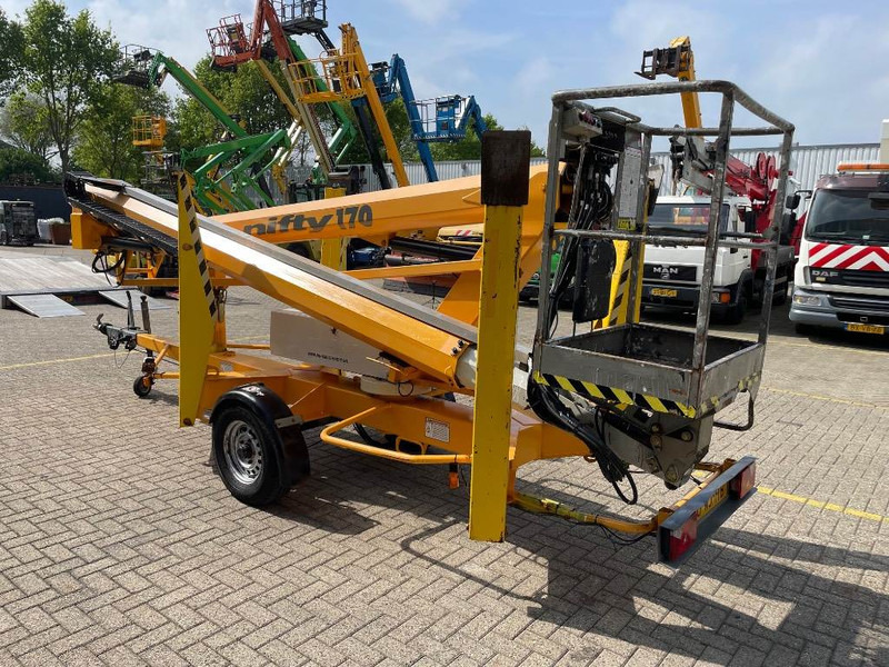 Niftylift 170 H E - Plataforma de elevaçao rebocável: foto 5 Niftylift 170 H E - Plataforma de elevaçao rebocável: foto 5