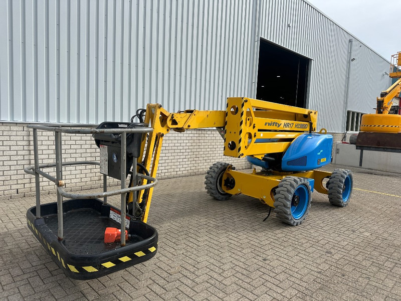 Niftylift HR 17 Hybride 4x4 - Plataforma articulada: foto 5 Niftylift HR 17 Hybride 4x4 - Plataforma articulada: foto 5