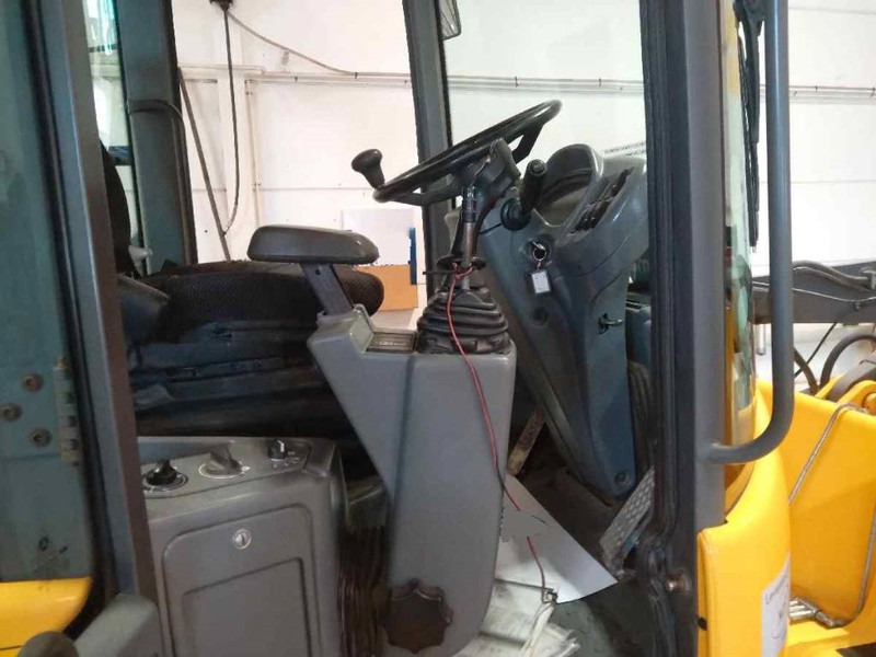 Pá carregadora de rodas Volvo L 35 G: foto 6 Pá carregadora de rodas Volvo L 35 G: foto 6