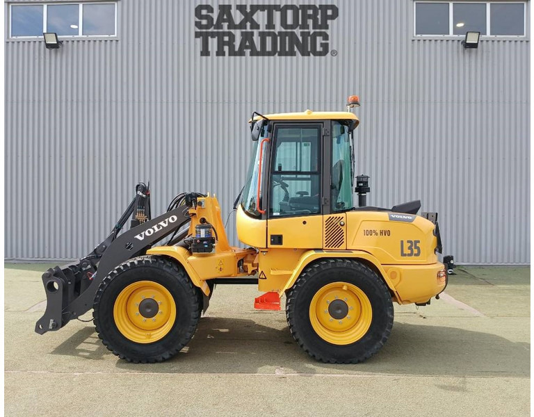 Volvo L35HT +Vikplog + Sandspridarskopa + skopa + Hydr G - Mini pá carregadora: foto 3 Volvo L35HT +Vikplog + Sandspridarskopa + skopa + Hydr G - Mini pá carregadora: foto 3