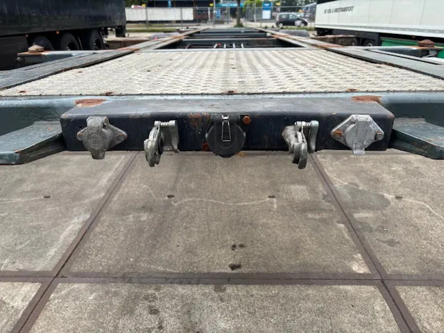 Pacton Containerchassis 20/30ft 2 lift axles ADR - Semi-reboque transportador de contêineres/ Caixa móvel: foto 2 Pacton Containerchassis 20/30ft 2 lift axles ADR - Semi-reboque transportador de contêineres/ Caixa móvel: foto 2