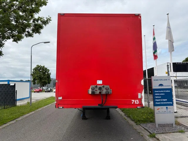 Vogelzang Closed box steering axle 2.5 ton taillift set batteries - Semi-reboque furgão: foto 2 Vogelzang Closed box steering axle 2.5 ton taillift set batteries - Semi-reboque furgão: foto 2