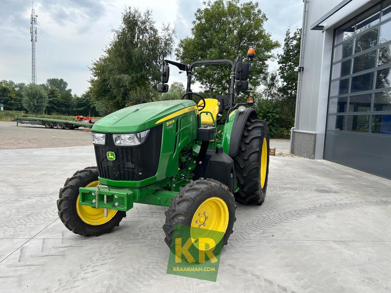 5090M John Deere  - Trator: foto 1 5090M John Deere  - Trator: foto 1