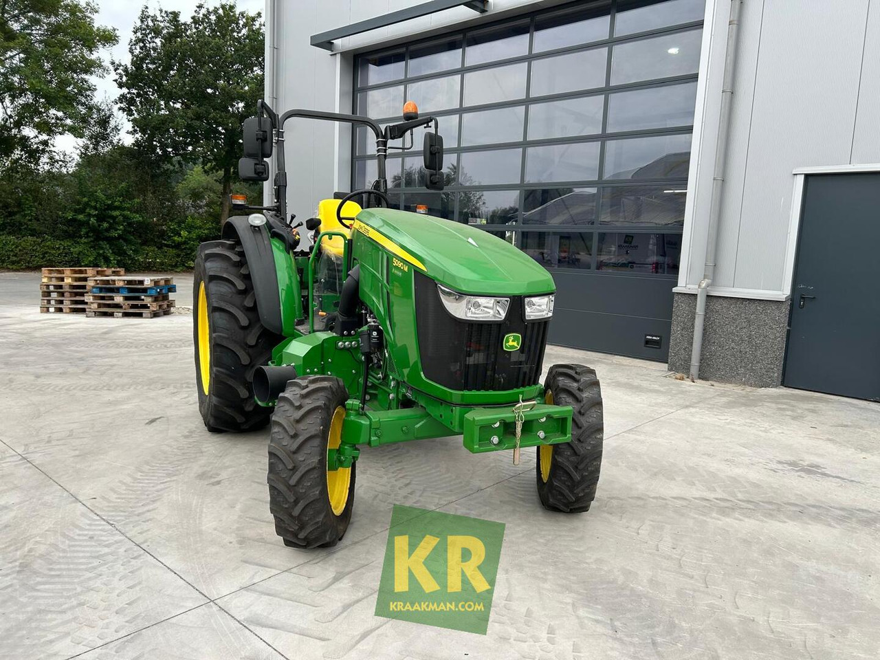 5090M John Deere  - Trator: foto 3 5090M John Deere  - Trator: foto 3