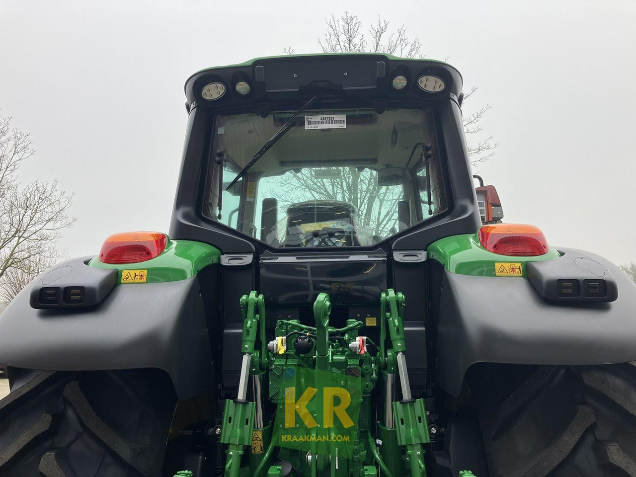 Trator novo 6100M John Deere: foto 11