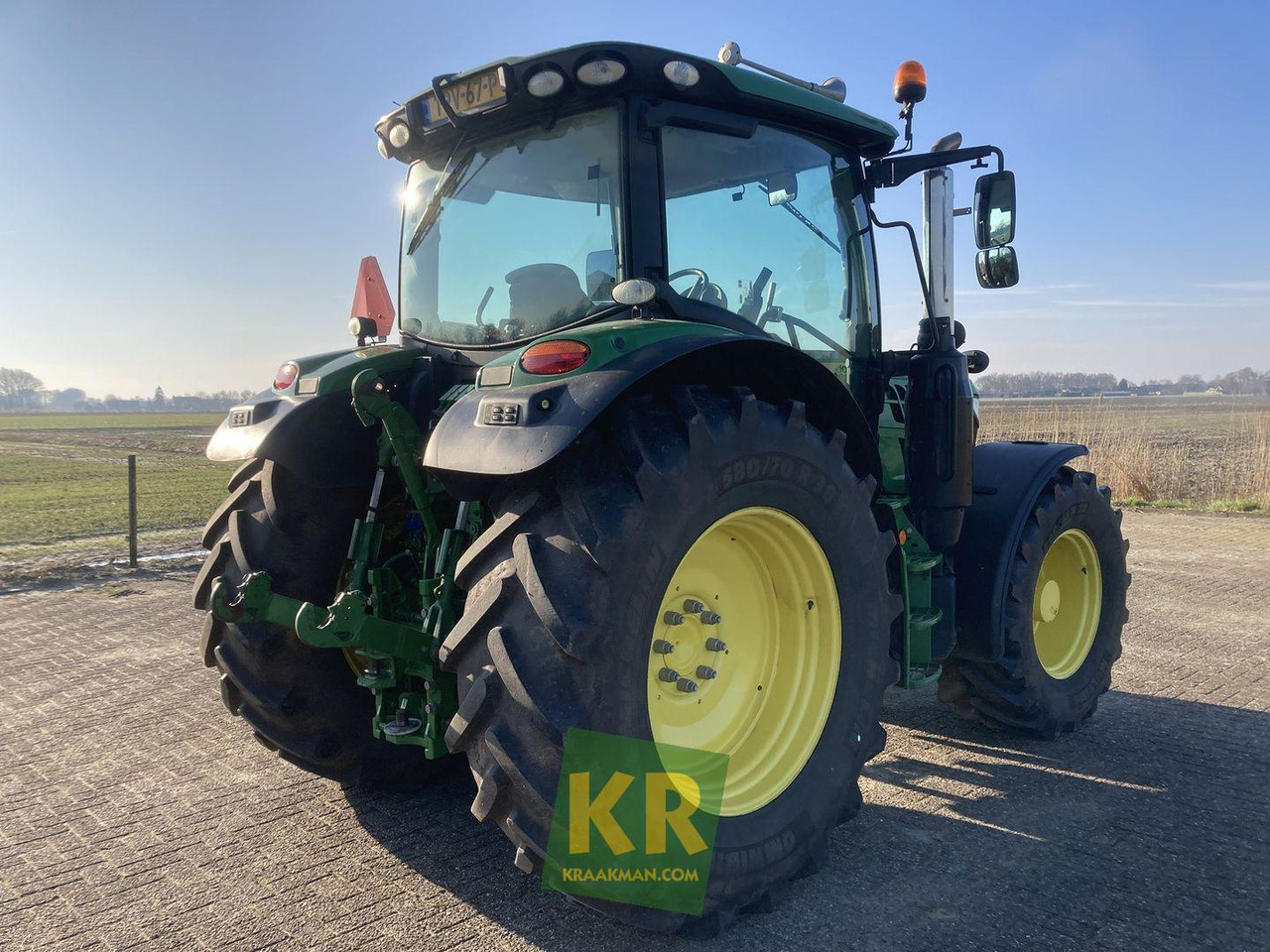 6130R John Deere - Trator: foto 3 6130R John Deere - Trator: foto 3
