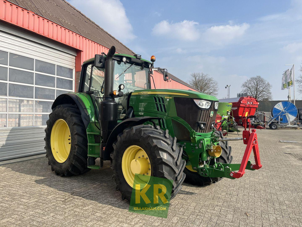 6195M John Deere - Trator: foto 5 6195M John Deere - Trator: foto 5