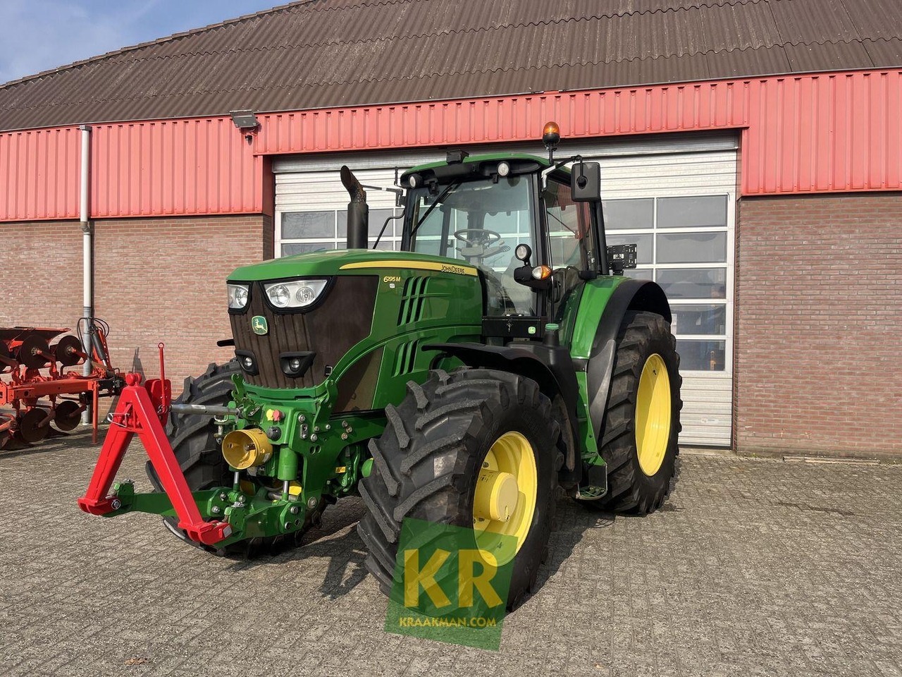 6195M John Deere - Trator: foto 3 6195M John Deere - Trator: foto 3