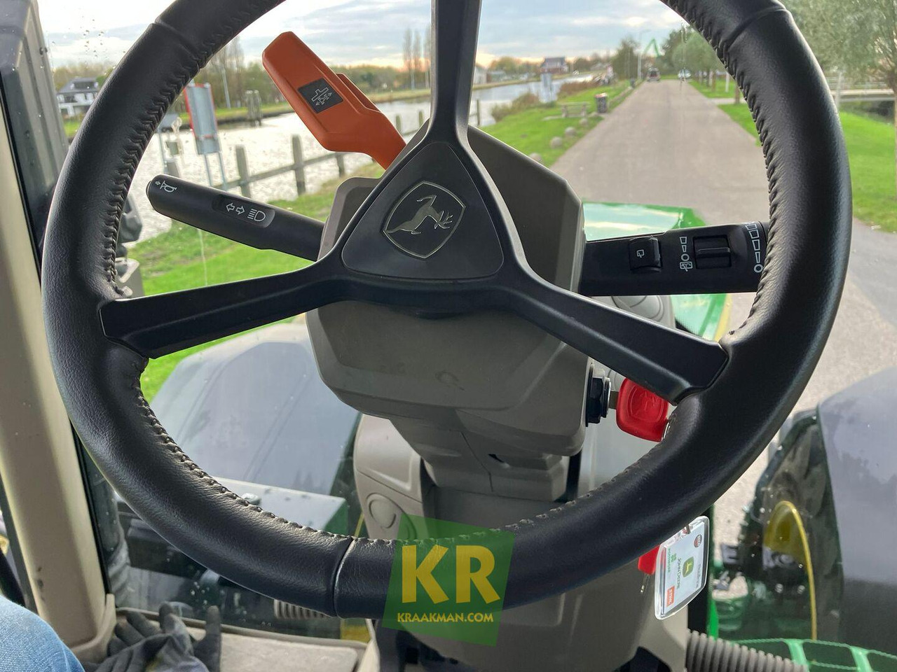 7R 350 John Deere - Trator: foto 5 7R 350 John Deere - Trator: foto 5