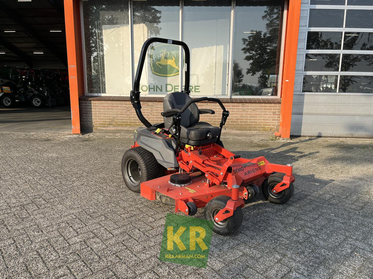 Ariens ZENITH - Cortador de grama: foto 3 Ariens ZENITH - Cortador de grama: foto 3