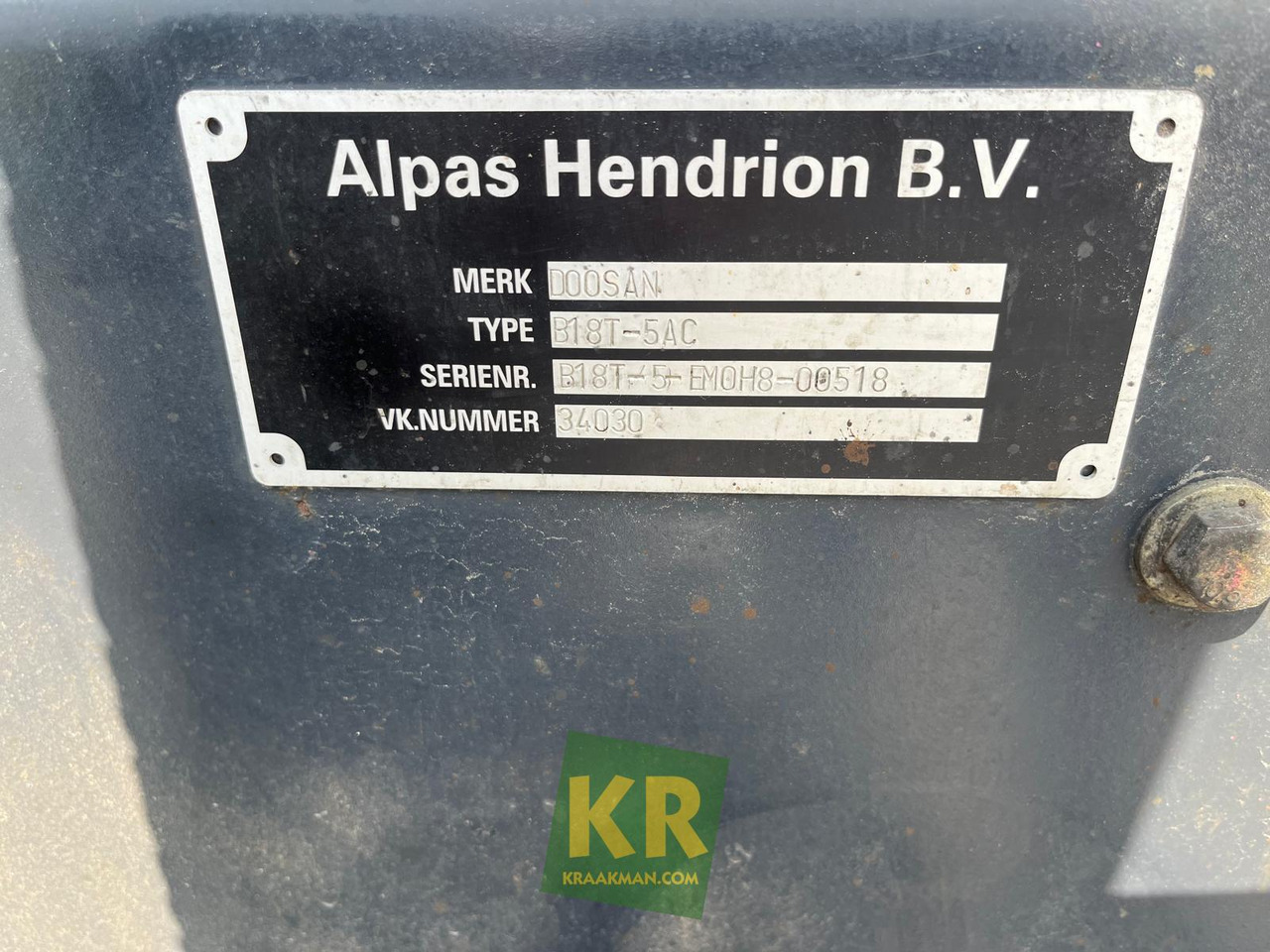 Empilhadeira montada em caminhão Doosan B18T: foto 14