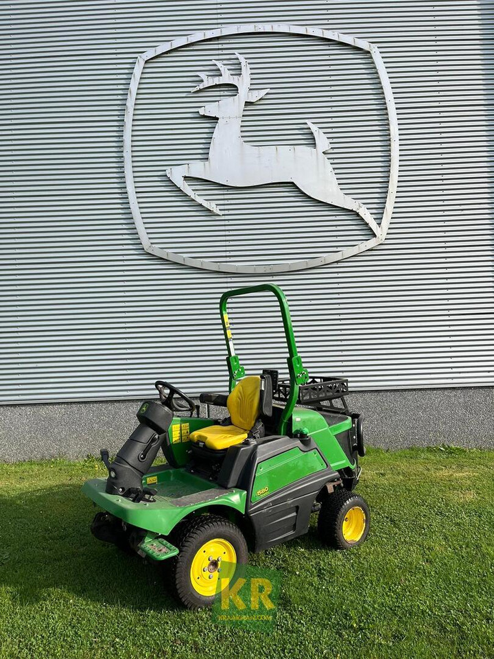 John Deere 1580  - Cortador de grama: foto 1 John Deere 1580  - Cortador de grama: foto 1