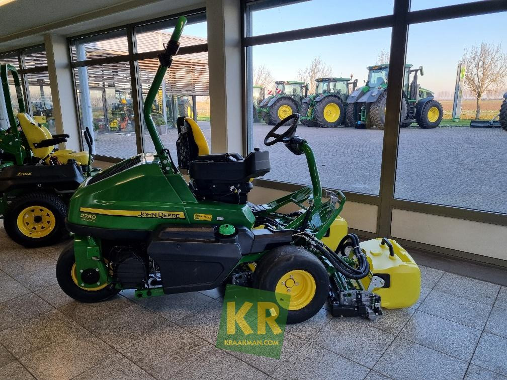 John Deere 2750 precisioncut Greenmaaier - Cortador de grama: foto 1 John Deere 2750 precisioncut Greenmaaier - Cortador de grama: foto 1
