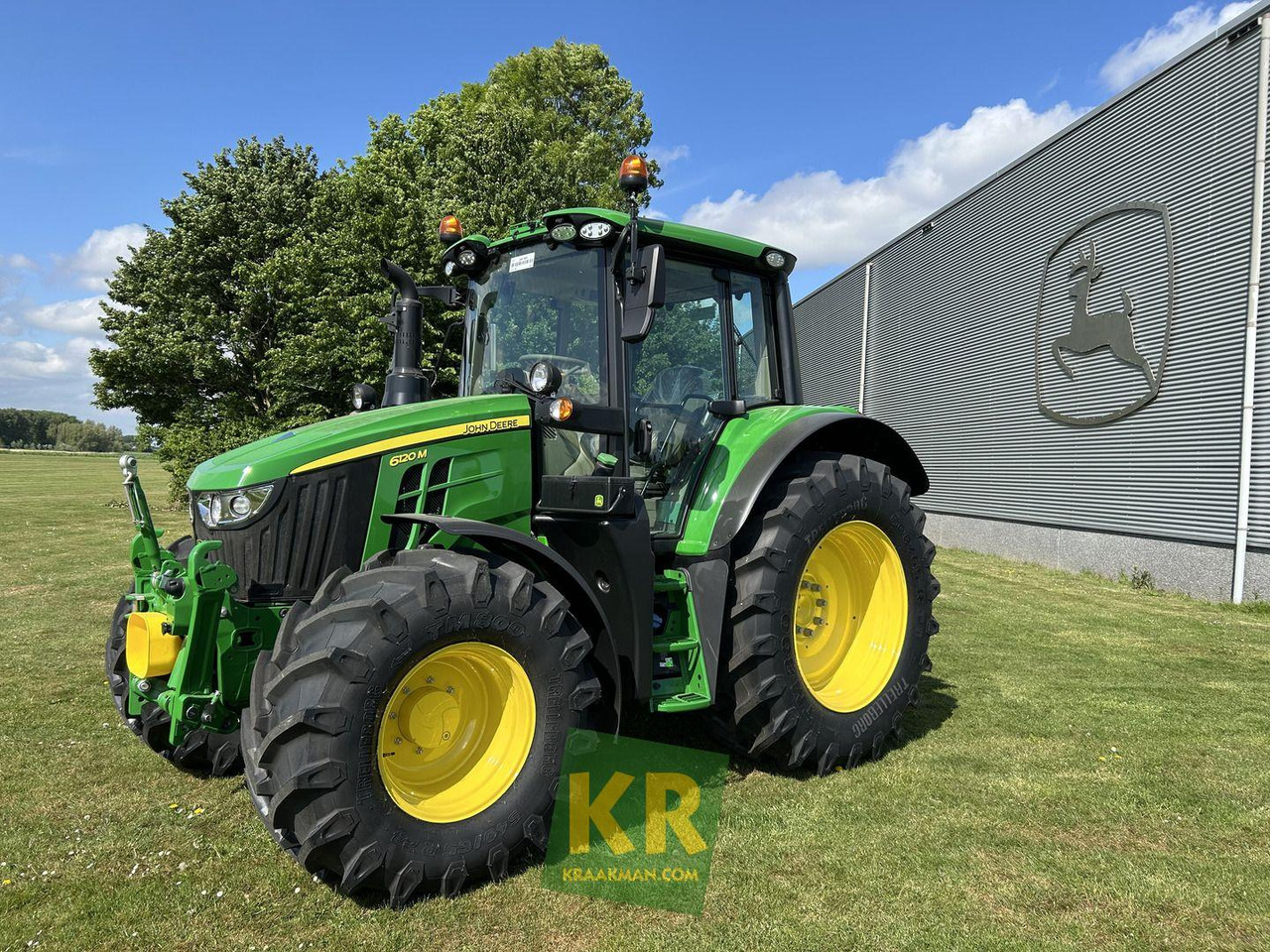 John Deere 6120M - Trator: foto 2 John Deere 6120M - Trator: foto 2