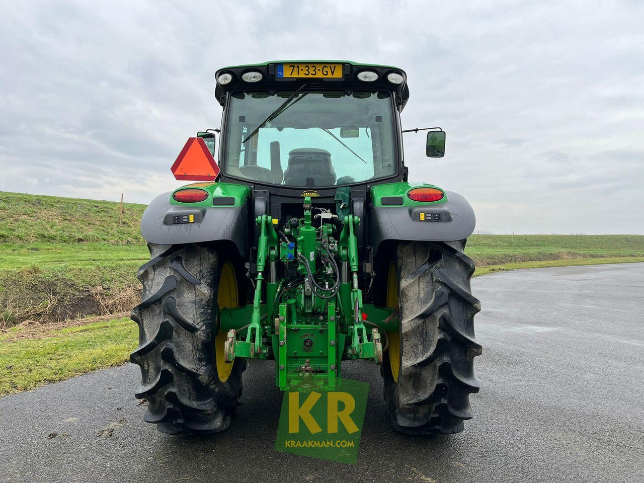 John Deere 6140R - Trator: foto 4 John Deere 6140R - Trator: foto 4