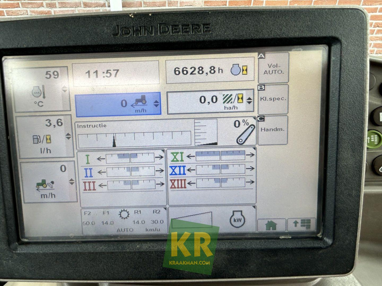 John Deere 6210R - Trator: foto 5 John Deere 6210R - Trator: foto 5