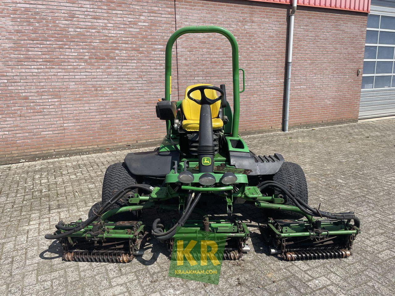 John Deere 8700A - Cortador de grama: foto 1 John Deere 8700A - Cortador de grama: foto 1