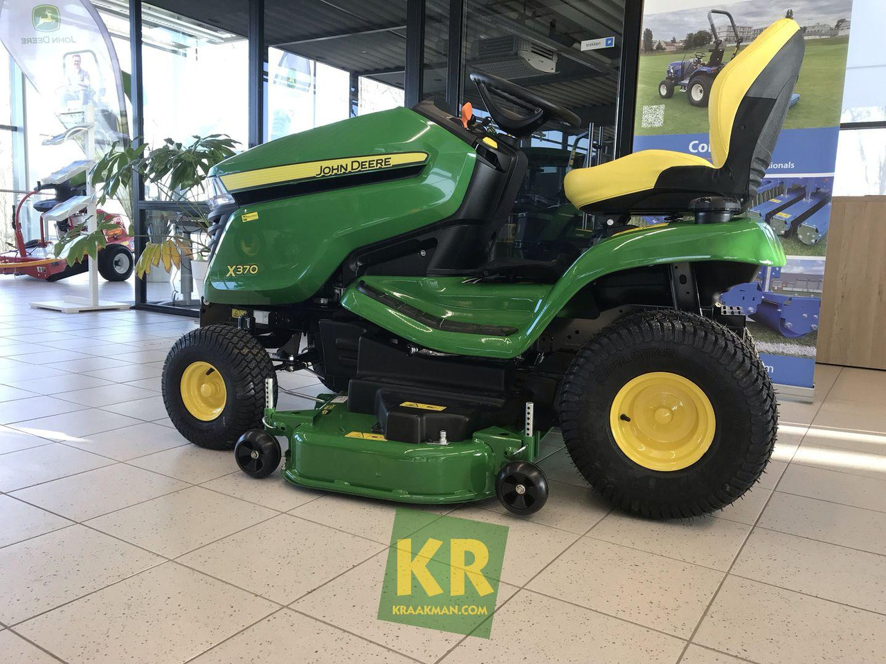 John Deere X370 - Cortador de grama: foto 5 John Deere X370 - Cortador de grama: foto 5
