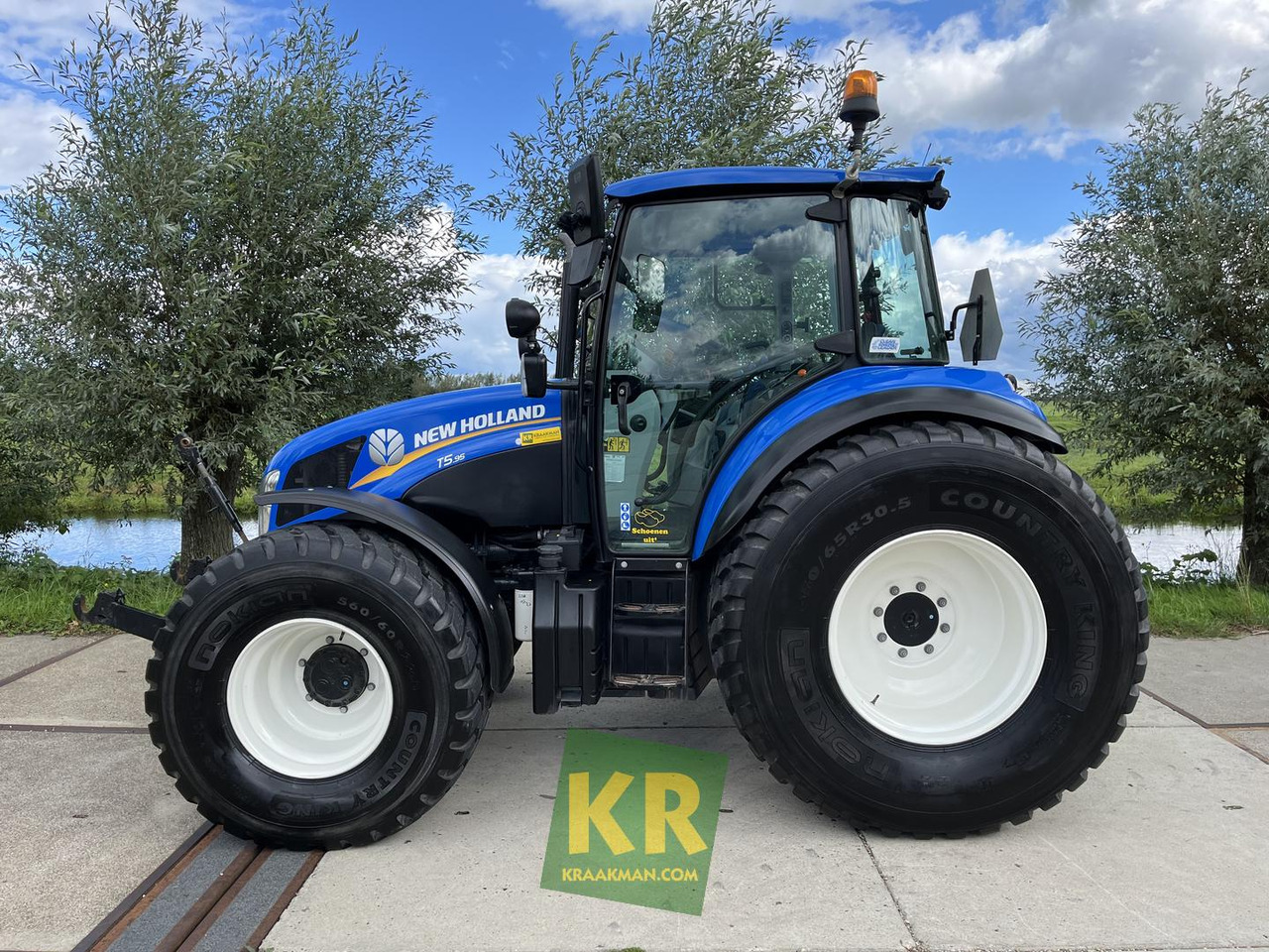 New Holland T5.95 - Trator: foto 2 New Holland T5.95 - Trator: foto 2