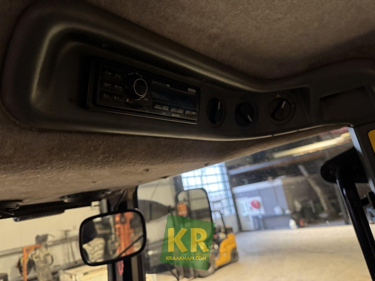 New Holland TM190 - Trator: foto 3 New Holland TM190 - Trator: foto 3