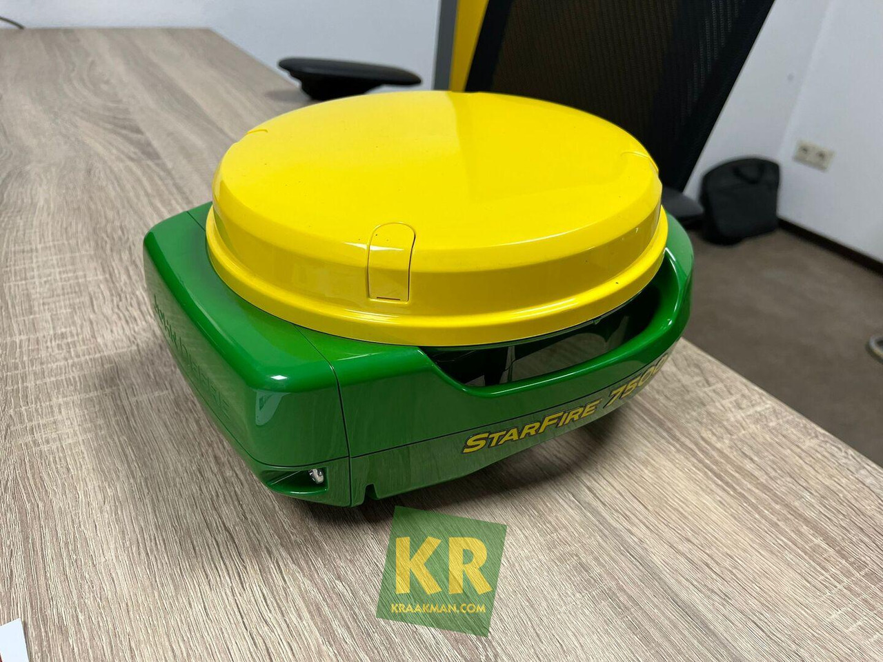 STARFIRE 7500 RECEIVER John Deere - Sistema de navegação: foto 3 STARFIRE 7500 RECEIVER John Deere - Sistema de navegação: foto 3