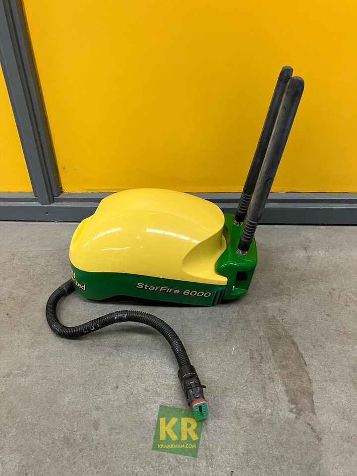 Starfire 6000 ontvanger John Deere - Sistema de navegação por Máquina agrícola: foto 1 Starfire 6000 ontvanger John Deere - Sistema de navegação por Máquina agrícola: foto 1