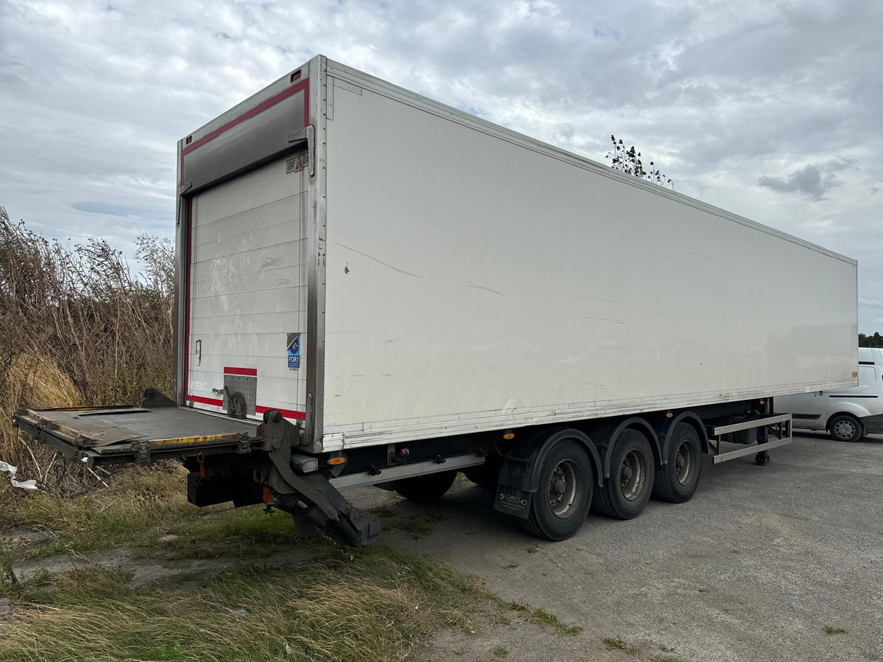 2014 Gray and Adams 13.6m Fridge Trailer - Semi-reboque frigorífico: foto 1 2014 Gray and Adams 13.6m Fridge Trailer - Semi-reboque frigorífico: foto 1