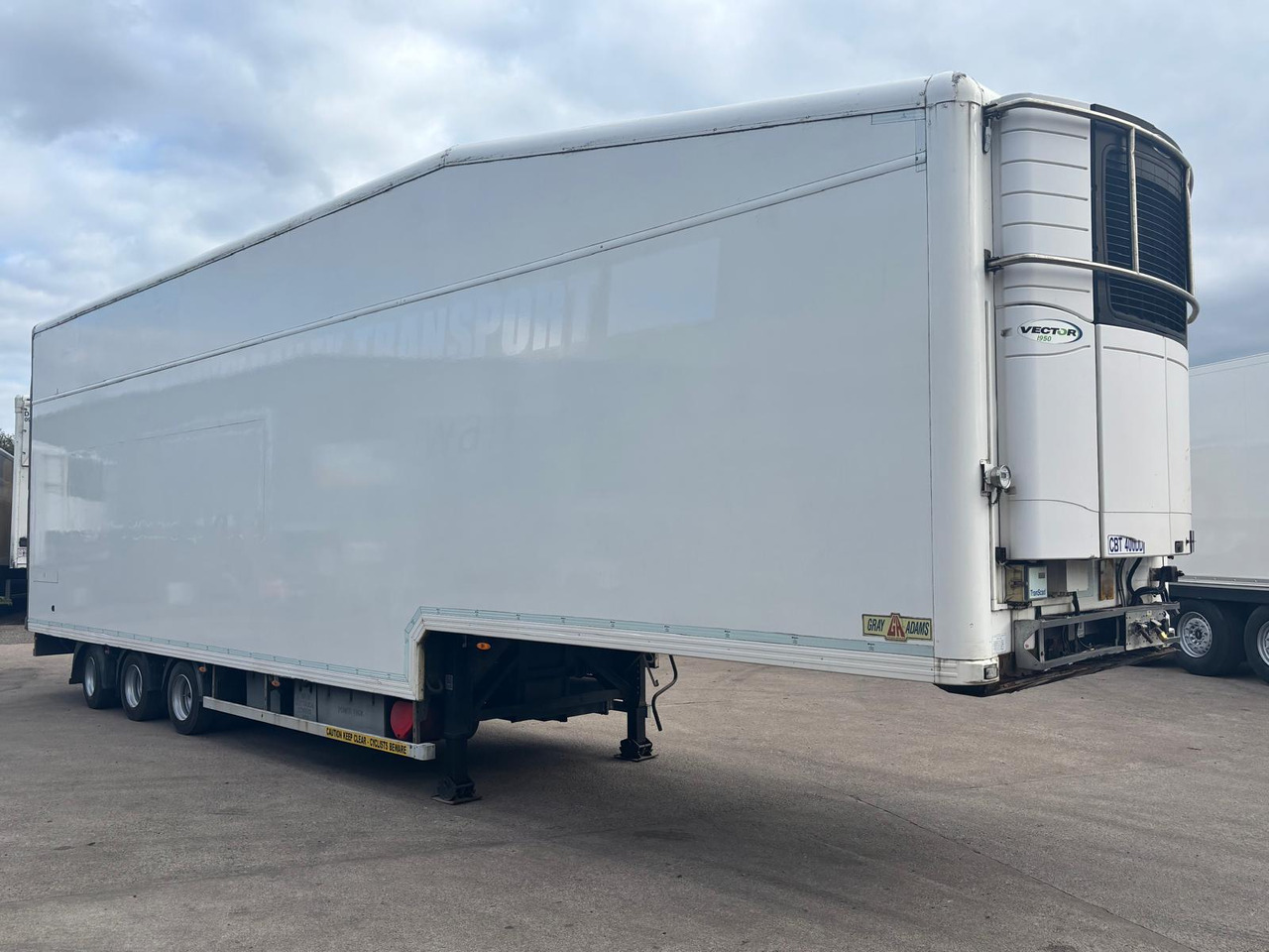 2015 Chereau 13.6m Fridge Trailer – CBT400DD - Semi-reboque frigorífico: foto 5 2015 Chereau 13.6m Fridge Trailer – CBT400DD - Semi-reboque frigorífico: foto 5