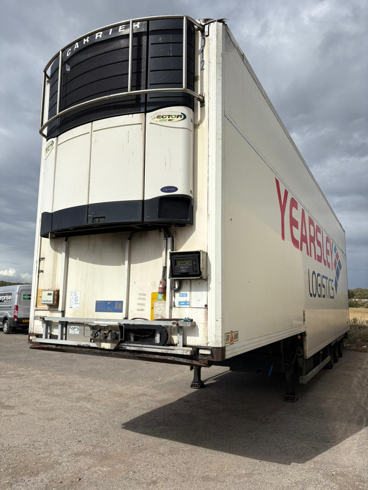 Gray and Adams 2010 Vector 1850 – D12 - Semi-reboque frigorífico: foto 1 Gray and Adams 2010 Vector 1850 – D12 - Semi-reboque frigorífico: foto 1