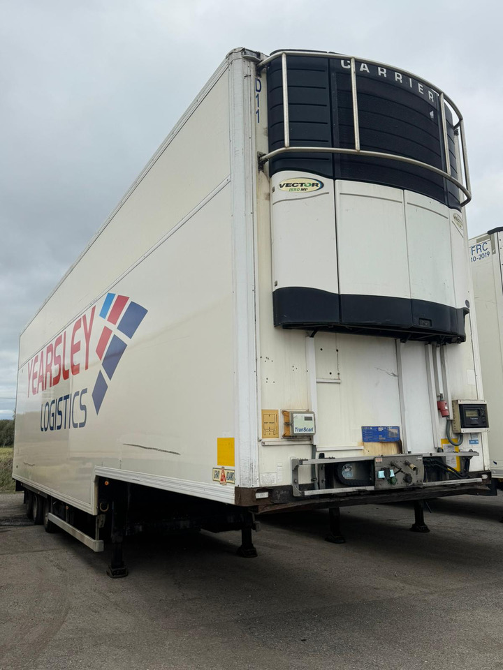 Gray and Adams 2010 Vector 1850 MT – D11 - Semi-reboque frigorífico: foto 1 Gray and Adams 2010 Vector 1850 MT – D11 - Semi-reboque frigorífico: foto 1
