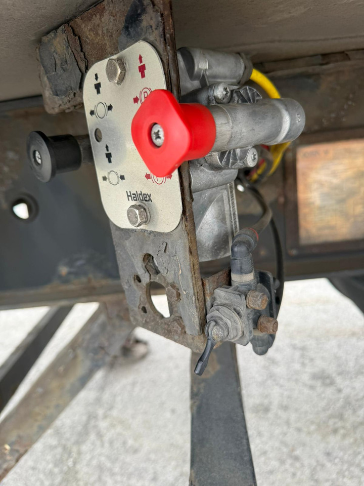 Gray and Adams 2014 SLXe 300 – 3026 - Semi-reboque frigorífico: foto 3 Gray and Adams 2014 SLXe 300 – 3026 - Semi-reboque frigorífico: foto 3