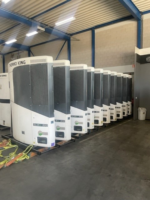 Thermo King SLX300e – 2016 - Equipamento de refrigeração: foto 1 Thermo King SLX300e – 2016 - Equipamento de refrigeração: foto 1