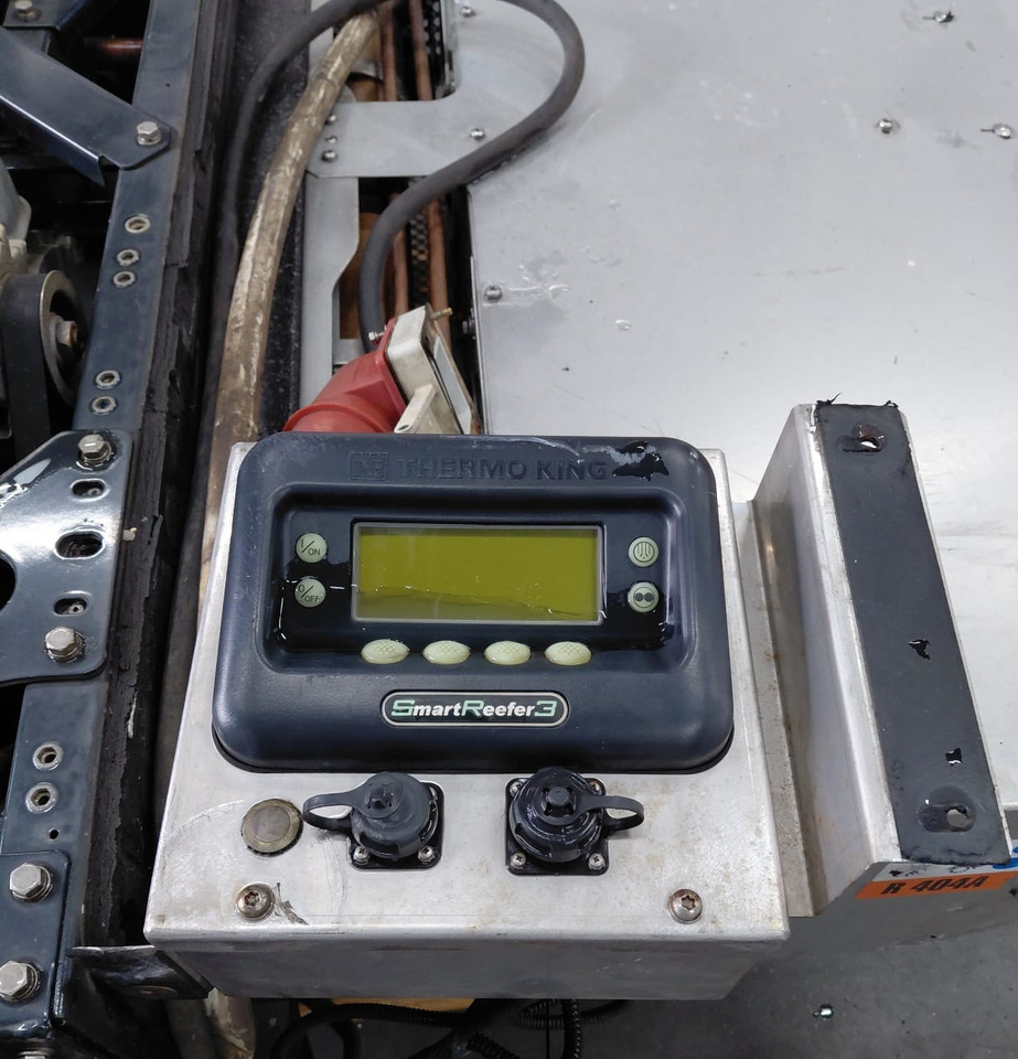 Thermo King T-1200 S/N : GLW1019312 - Equipamento de refrigeração: foto 5 Thermo King T-1200 S/N : GLW1019312 - Equipamento de refrigeração: foto 5