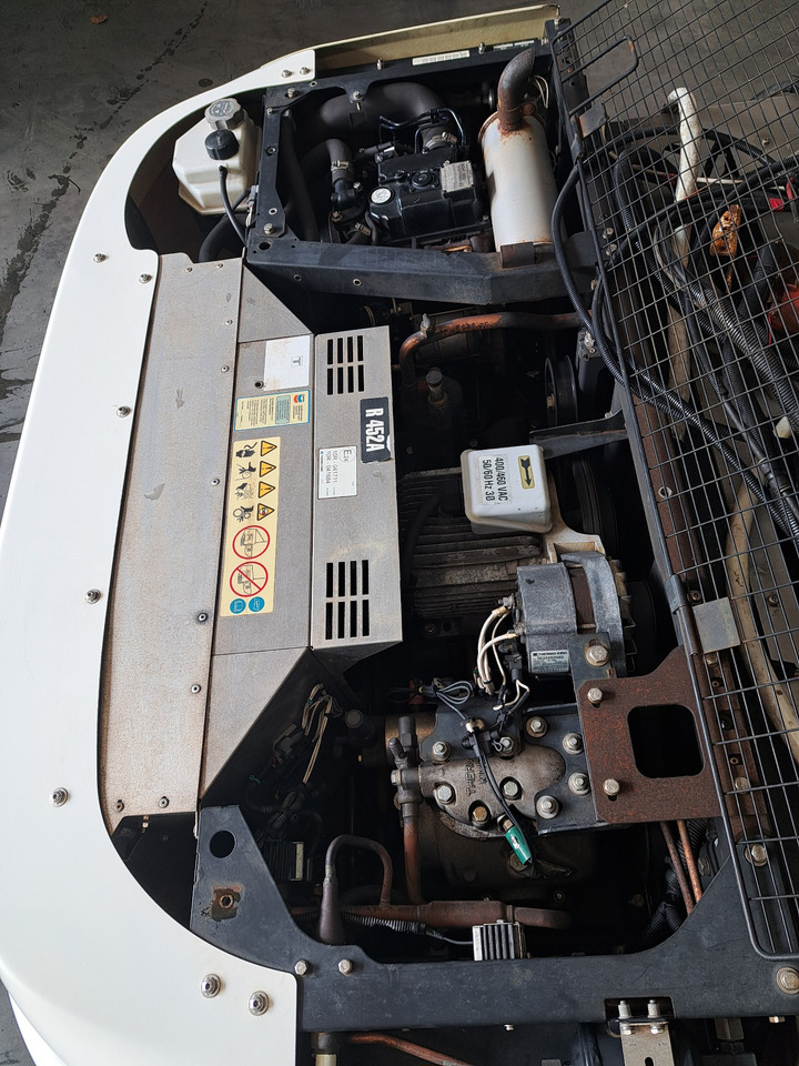 Thermo King T-500 S/N : GLW1117720 - Equipamento de refrigeração: foto 5 Thermo King T-500 S/N : GLW1117720 - Equipamento de refrigeração: foto 5