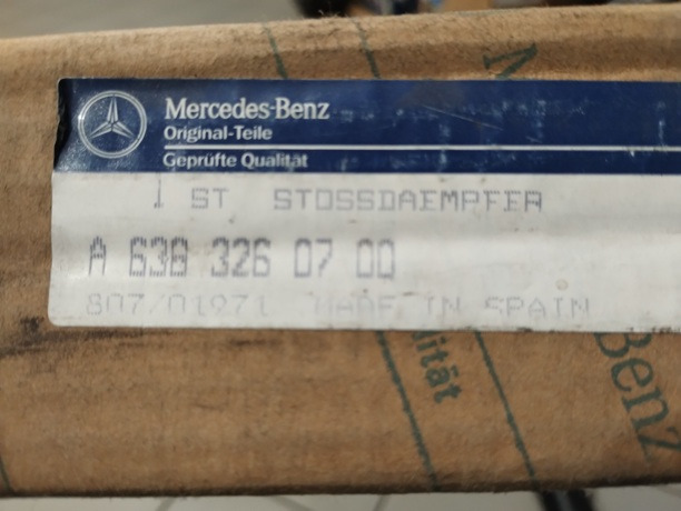 AMORTYZATOR TYLNI 6383260700 MERCEDES VITO V KLASSE 638 96-03 - Amortecedor por Veículo comercial: foto 2 AMORTYZATOR TYLNI 6383260700 MERCEDES VITO V KLASSE 638 96-03 - Amortecedor por Veículo comercial: foto 2