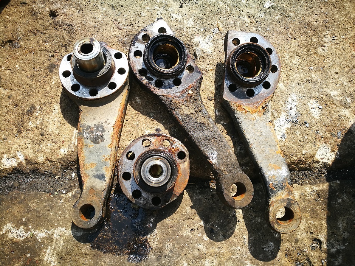 MAN F2000 F90 TGS TGX TGA 4x2 4x4 6x2 6x4 6x6 8x2 8x4 8x6 8x8 - Direcção por Camião: foto 4 MAN F2000 F90 TGS TGX TGA 4x2 4x4 6x2 6x4 6x6 8x2 8x4 8x6 8x8 - Direcção por Camião: foto 4