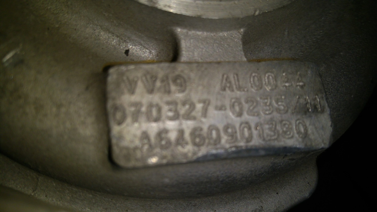 MERCEDES VITO VIANO OM639 6460901380 - Turbocompressor por Veículo comercial: foto 3 MERCEDES VITO VIANO OM639 6460901380 - Turbocompressor por Veículo comercial: foto 3