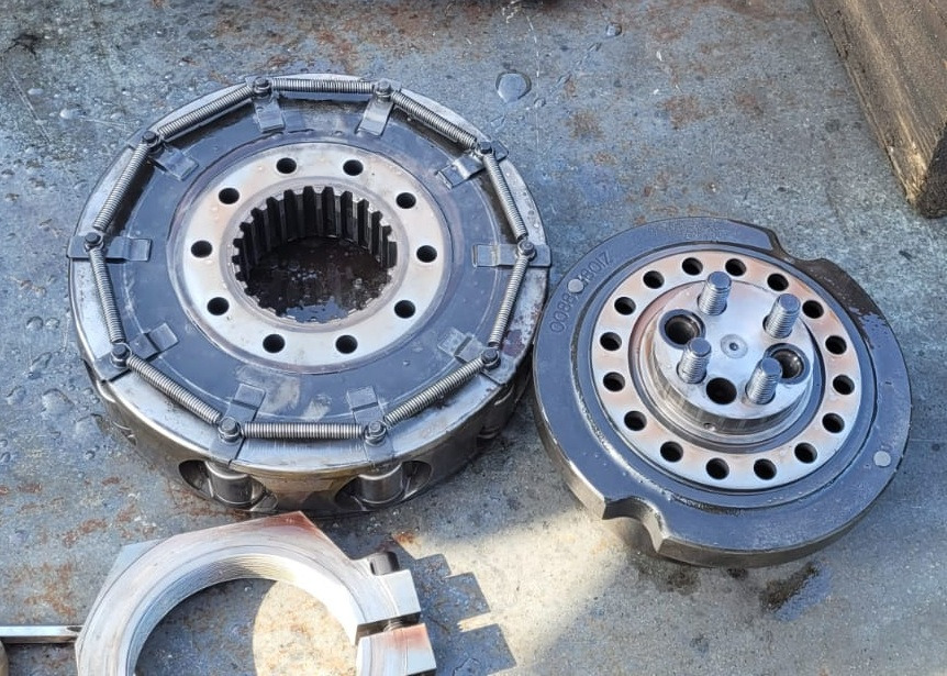 NAPĘD HYDRODRIVE MAN TGS TGX KOMPLET 81360256005 81360256006 81360300004 81360356000 - Eixo e peças: foto 3 NAPĘD HYDRODRIVE MAN TGS TGX KOMPLET 81360256005 81360256006 81360300004 81360356000 - Eixo e peças: foto 3