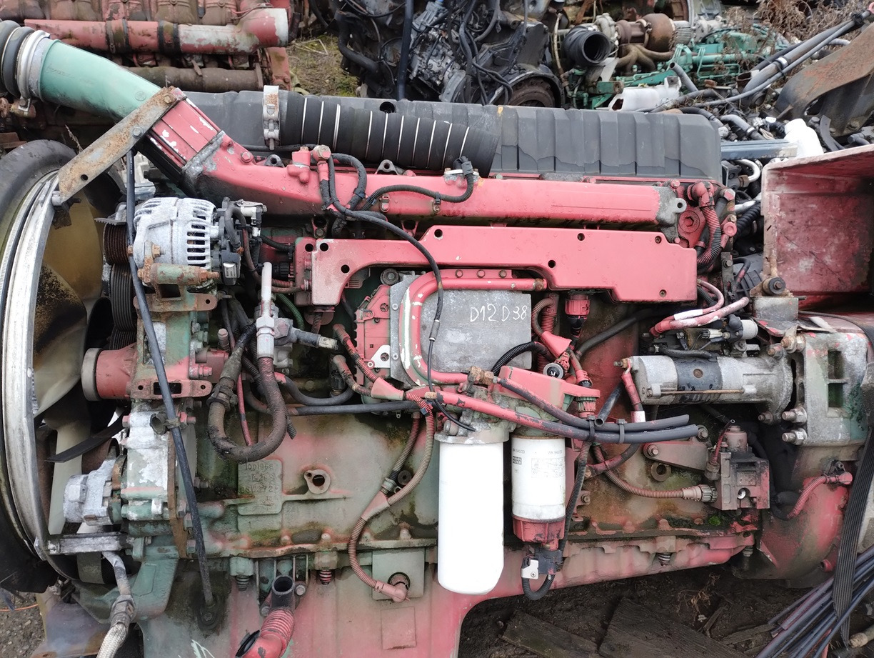 VOLVO FH12 FM12 FL10 FM10 D12A420 D12D380 8500, 8700, 9700, 9900, B12 - Motor e peças por Camião: foto 2 VOLVO FH12 FM12 FL10 FM10 D12A420 D12D380 8500, 8700, 9700, 9900, B12 - Motor e peças por Camião: foto 2