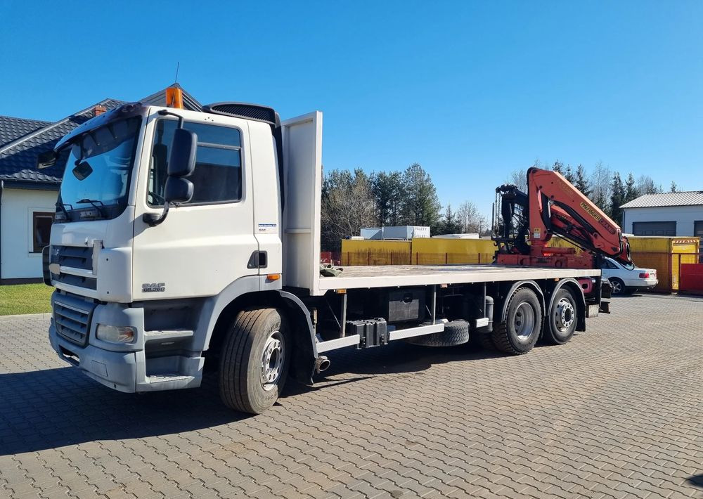 DAF CF 85 360 - Camião de caixa aberta/ Plataforma, Camião grua: foto 5 DAF CF 85 360 - Camião de caixa aberta/ Plataforma, Camião grua: foto 5