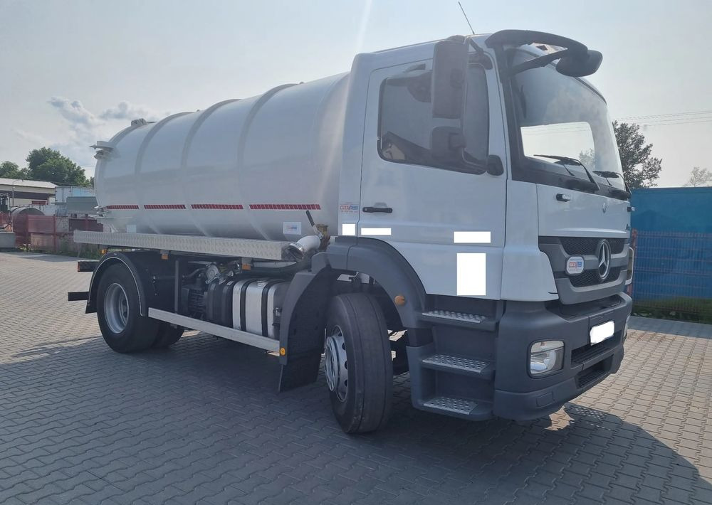 Mercedes-Benz Axor 1829 1833 - Caminhão de lixo: foto 2 Mercedes-Benz Axor 1829 1833 - Caminhão de lixo: foto 2